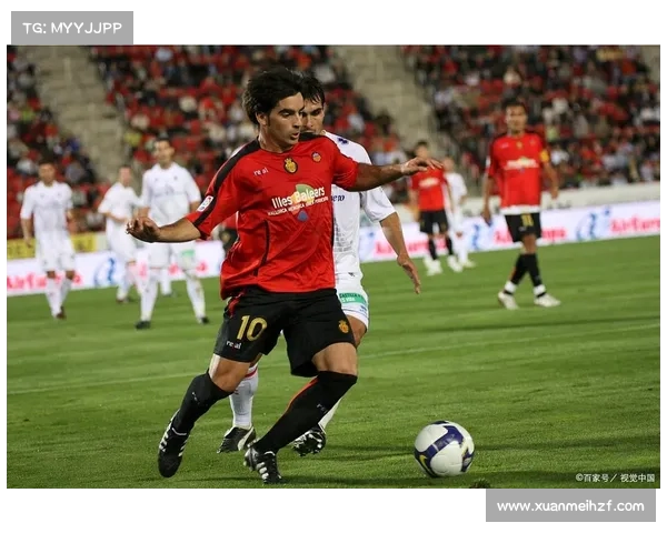 从坎贝尔场上站位变化解析其对球队整体比赛节奏的深远影响趋势探